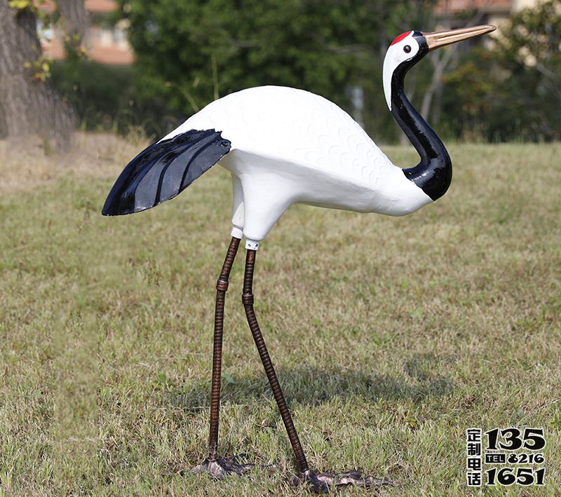 戶外草坪玻璃鋼仿真仙鶴雕塑 戶外草坪玻璃鋼仿真仙鶴雕塑