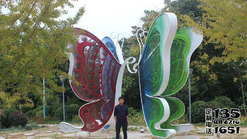 戶外景觀玻璃鋼彩繪大型蝴蝶雕塑 戶外景觀玻璃鋼彩繪大型蝴蝶雕塑
