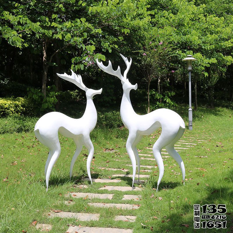 公園景區玻璃鋼兩只抽象梅花鹿雕塑 公園景區玻璃鋼兩只抽象梅花鹿雕塑