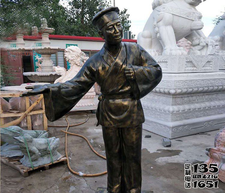 廣場商店雕迎賓人物玻璃鋼仿銅雕塑 廣場商店雕迎賓人物玻璃鋼仿銅雕塑