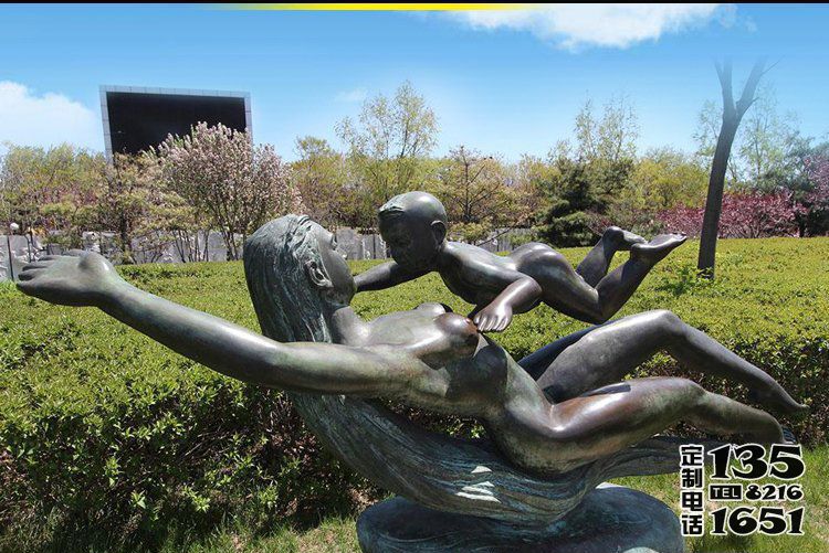 公園玻璃鋼仿銅母愛親情雕塑 公園玻璃鋼仿銅母愛親情雕塑