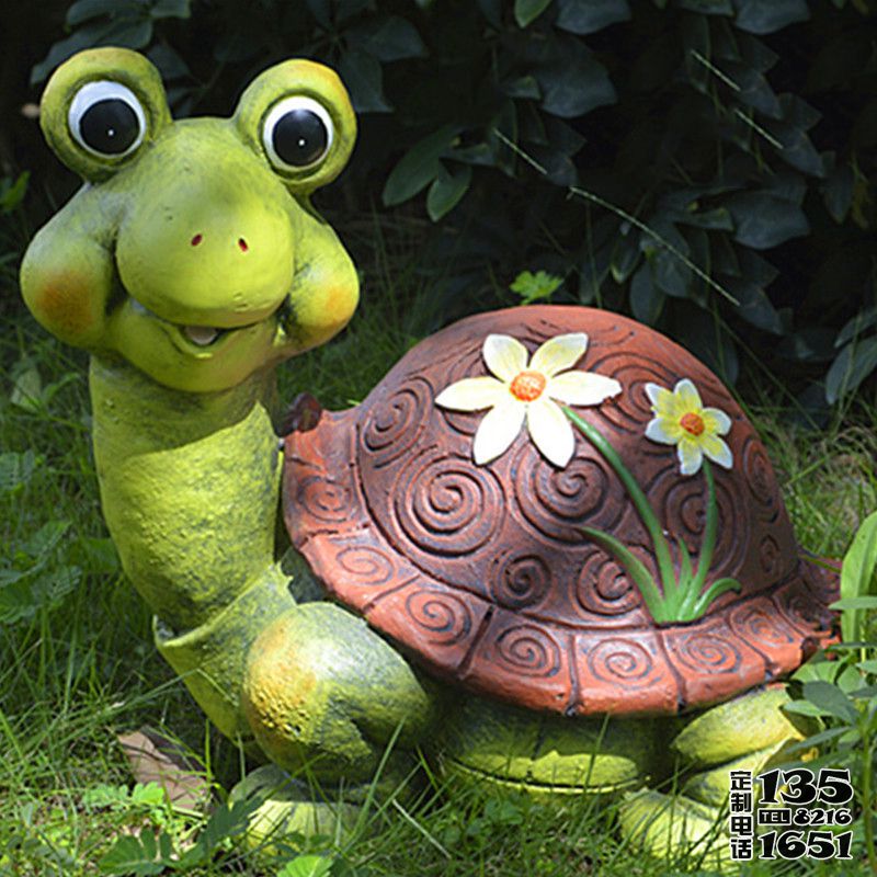 戶外田園玻璃鋼彩繪卡通童趣烏龜雕塑 戶外田園玻璃鋼彩繪卡通童趣烏龜雕塑