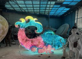 玻璃鋼發(fā)光魚雕塑 玻璃鋼發(fā)光魚雕塑