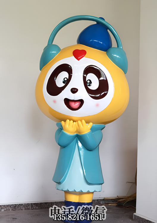 聽歌的熊貓(女)雕塑公仔 聽歌的熊貓(女)雕塑公仔